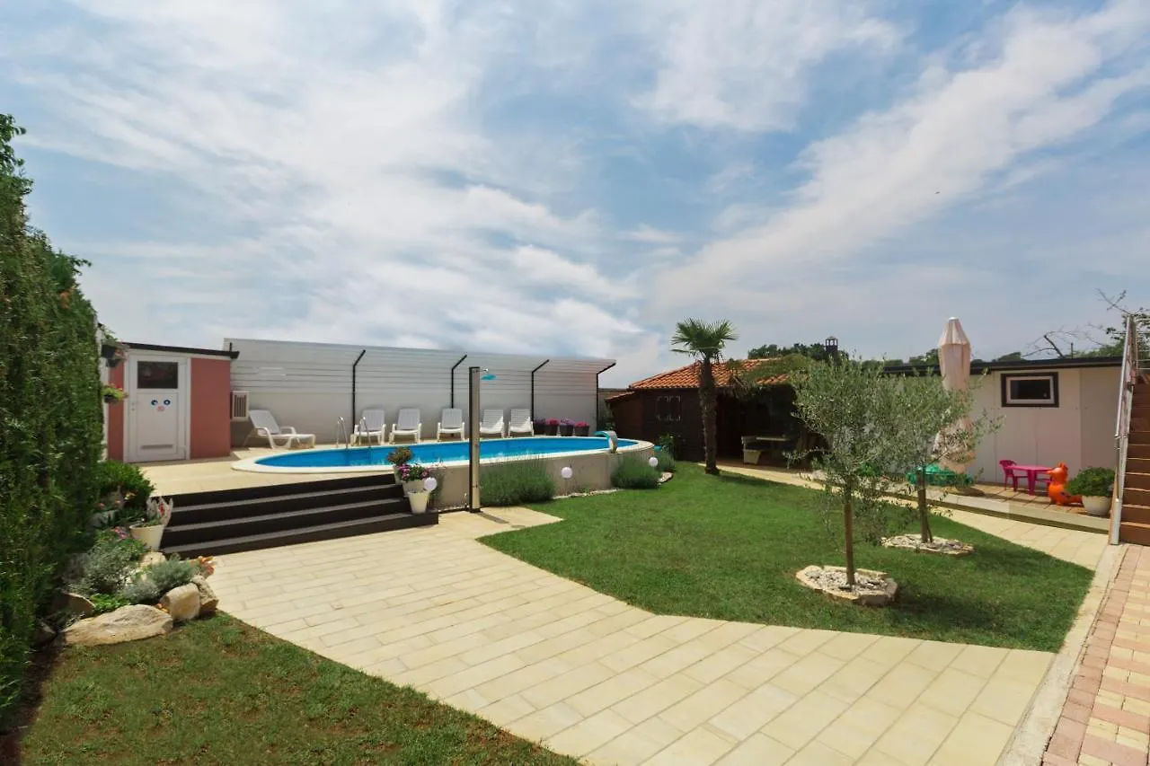 Studio Apartmani Marcela Poreč 0*,